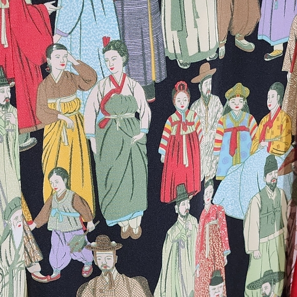 Natori Colorful Pajama Set Unique Print - Picture 9 of 10